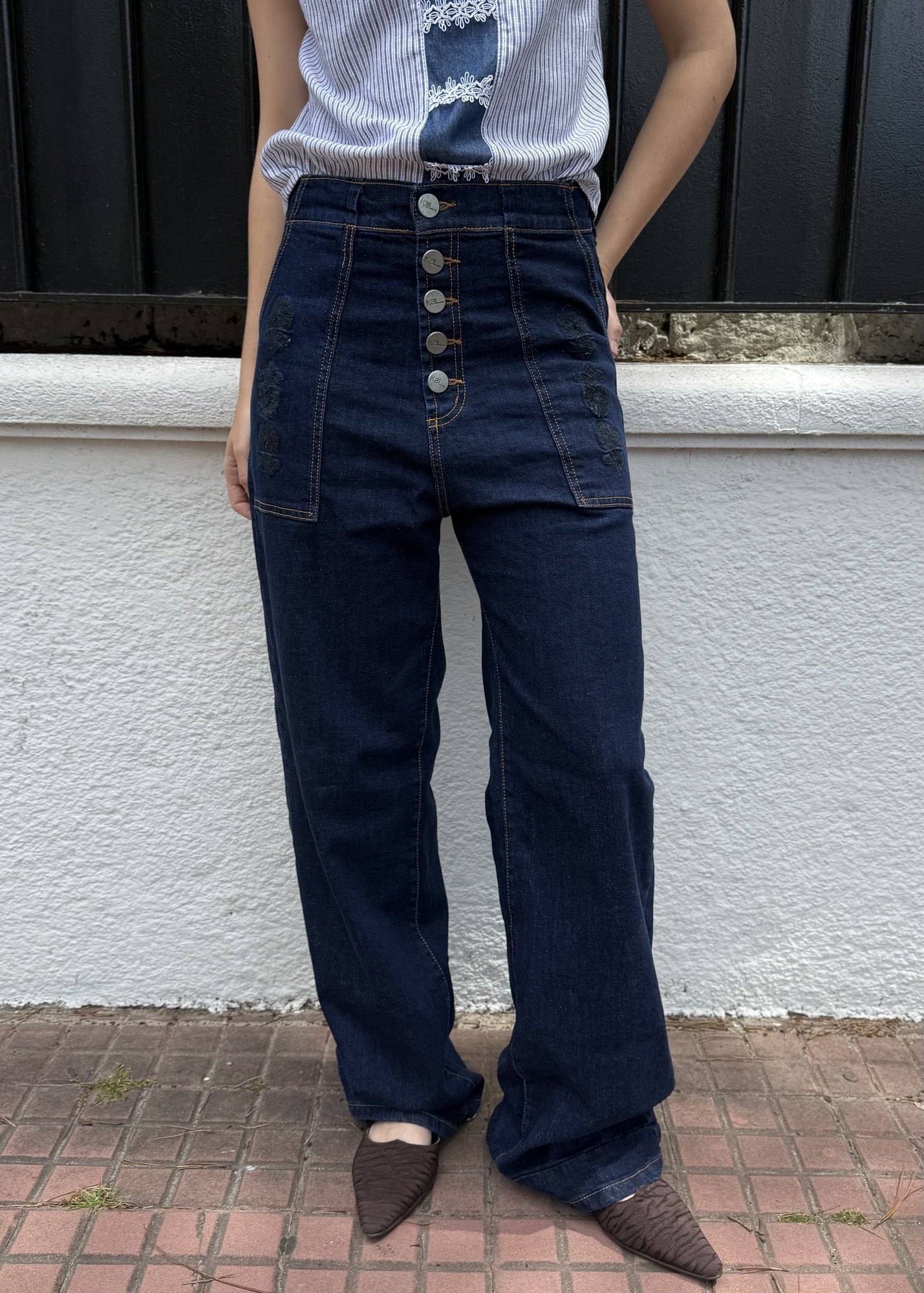 JEAN MUTA