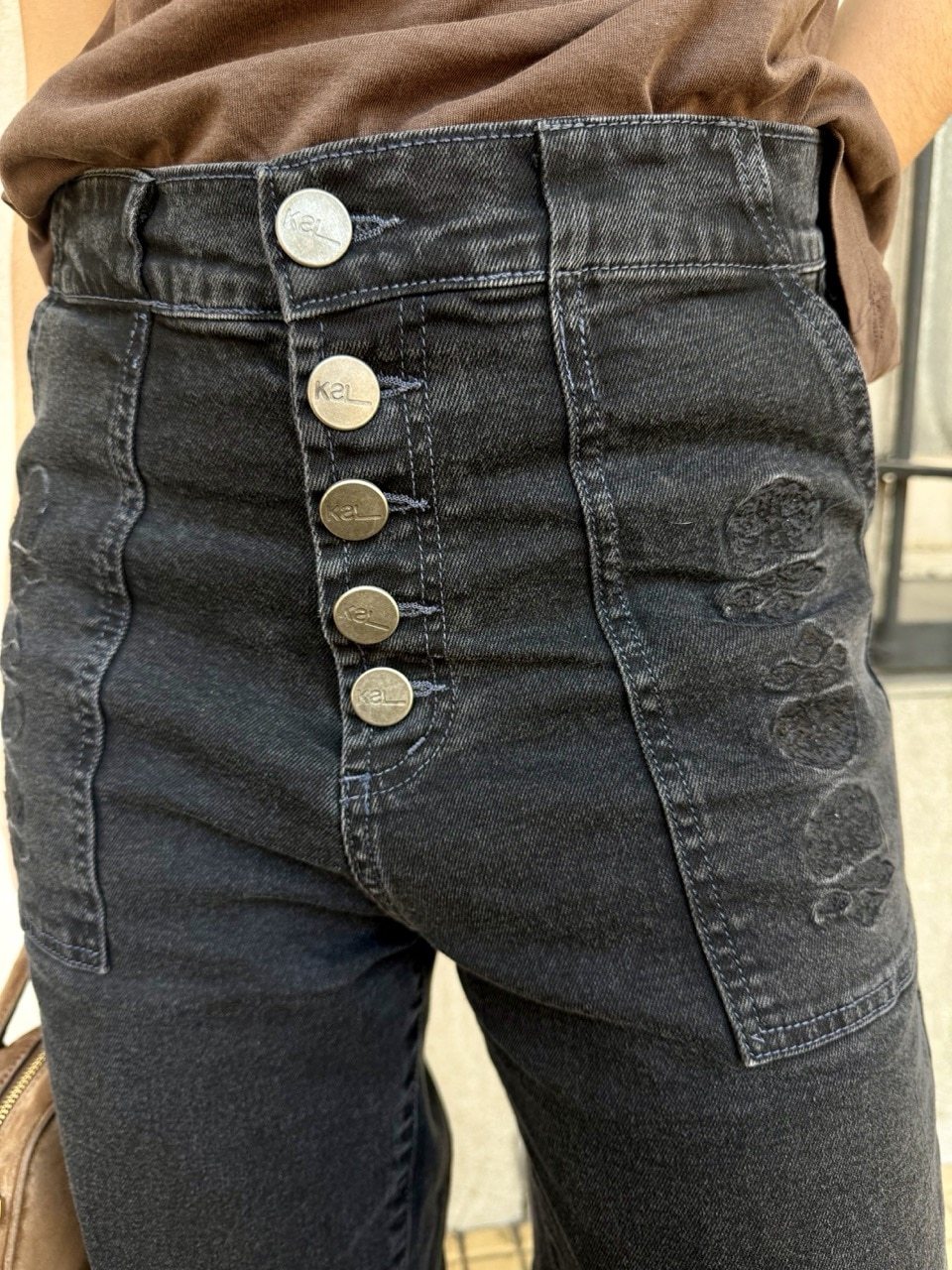 JEAN MUTA