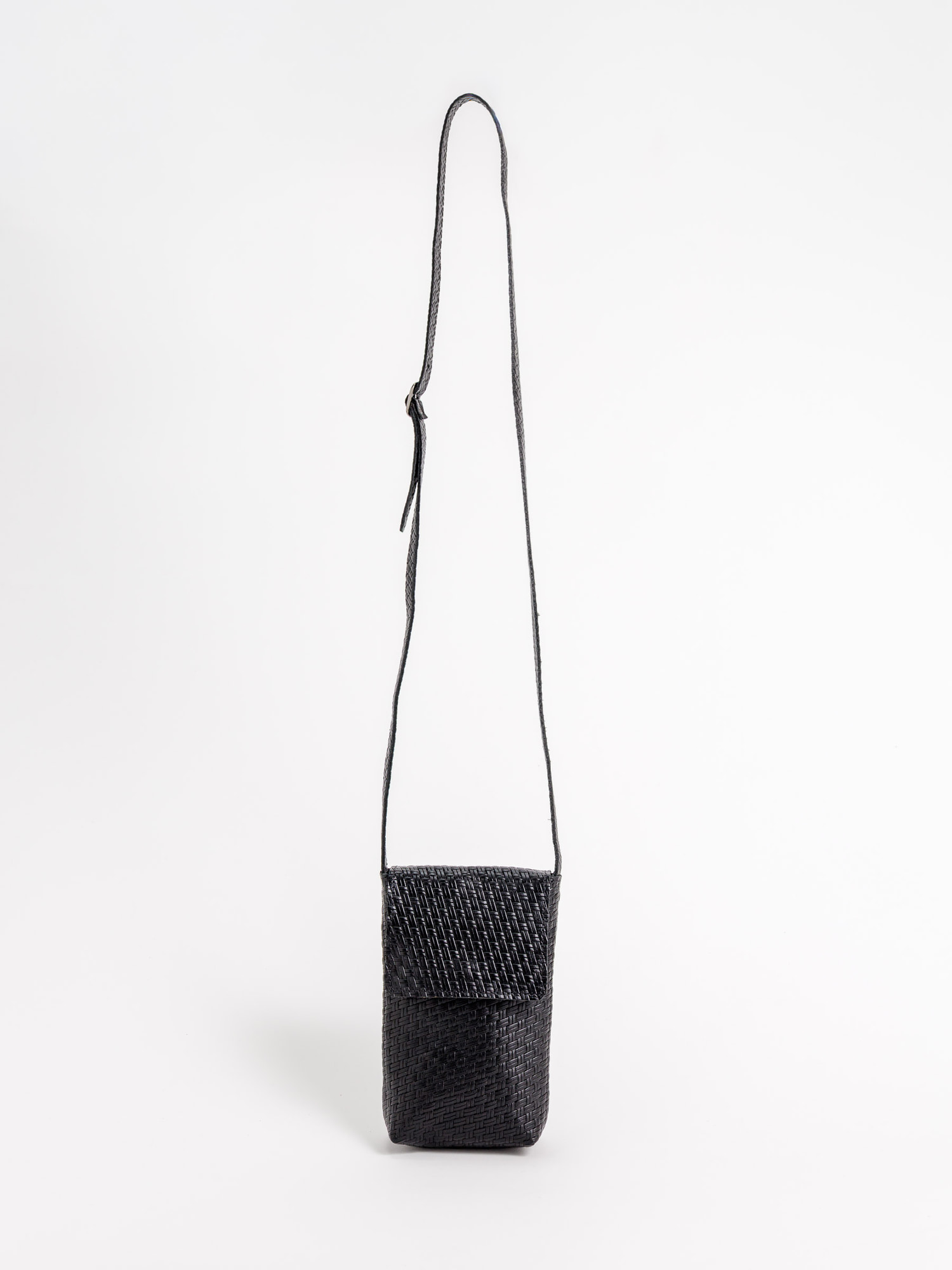 Porta celular trenzado