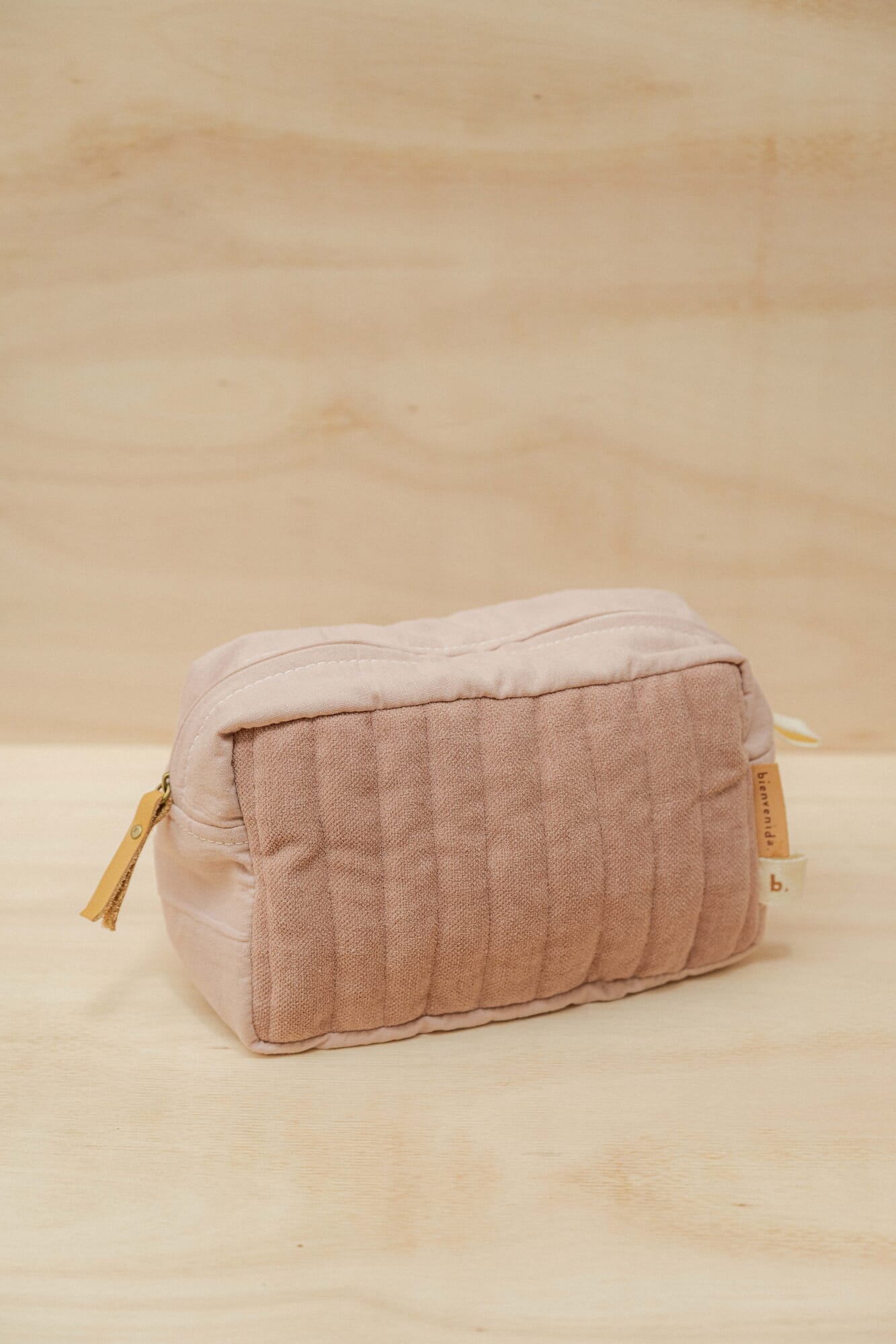 Necessaire capitoneado