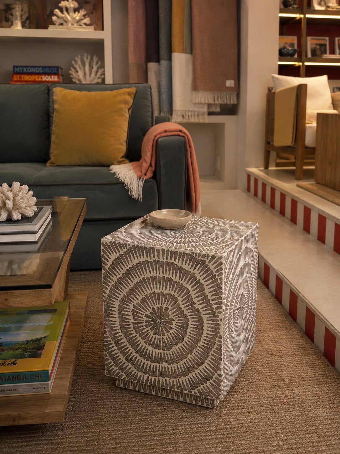 Stool cubo gris