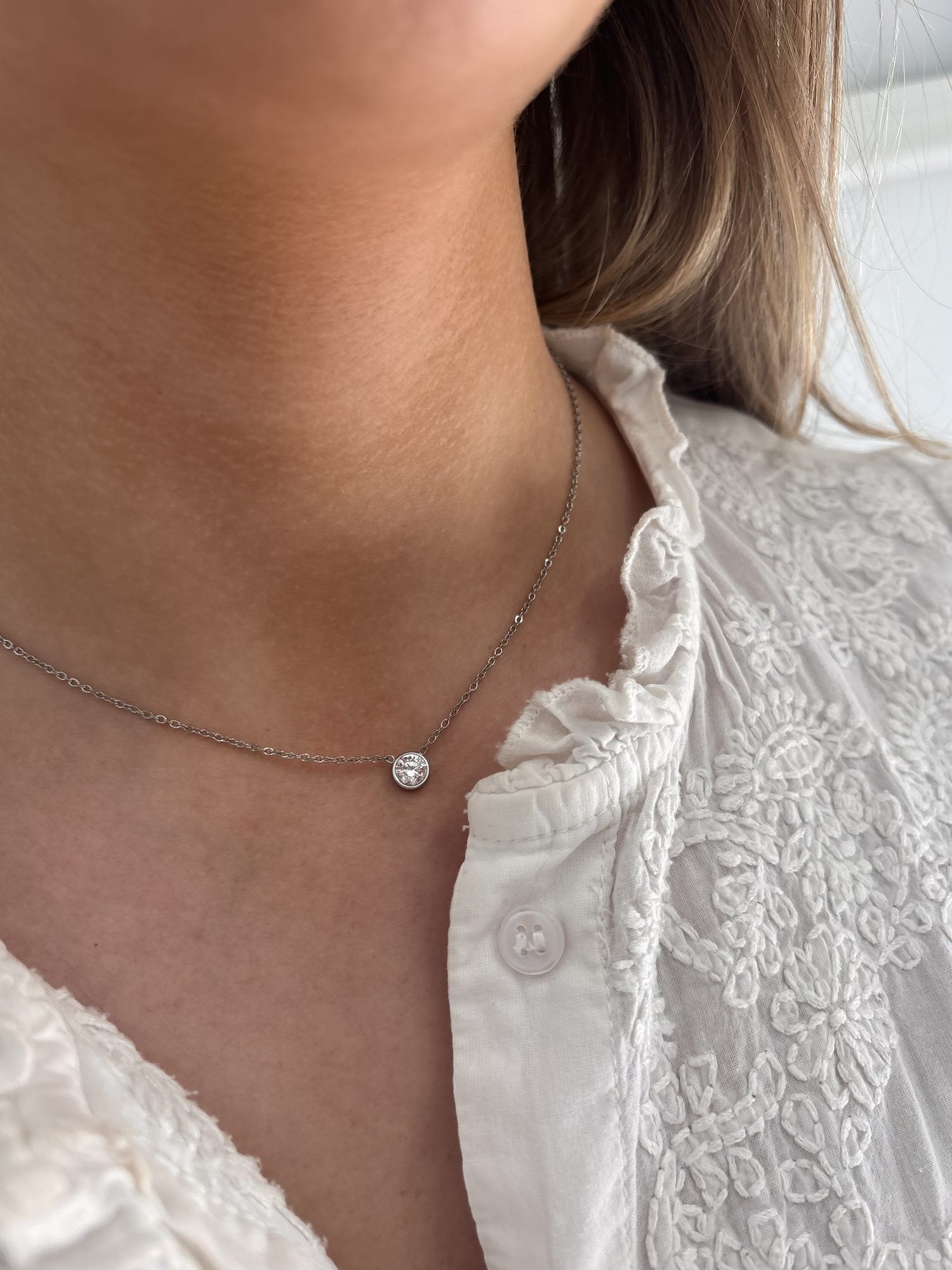 Collar punto de luz