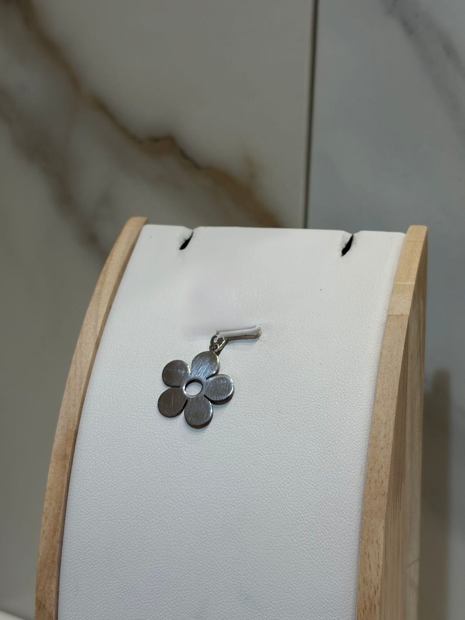 Dije de plata