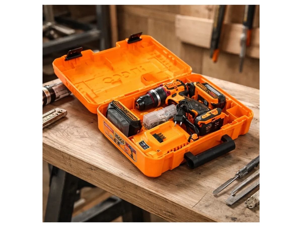Taladro Atornillador Percutor Compacto INGCO 20V Brushless 55 Nm con 2 Baterías, Valija y Accesorio