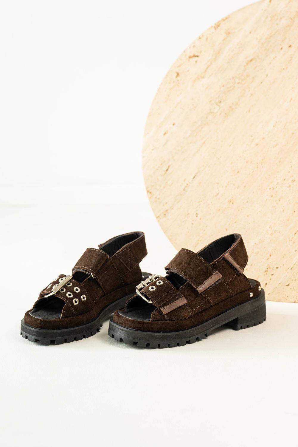 Nour
