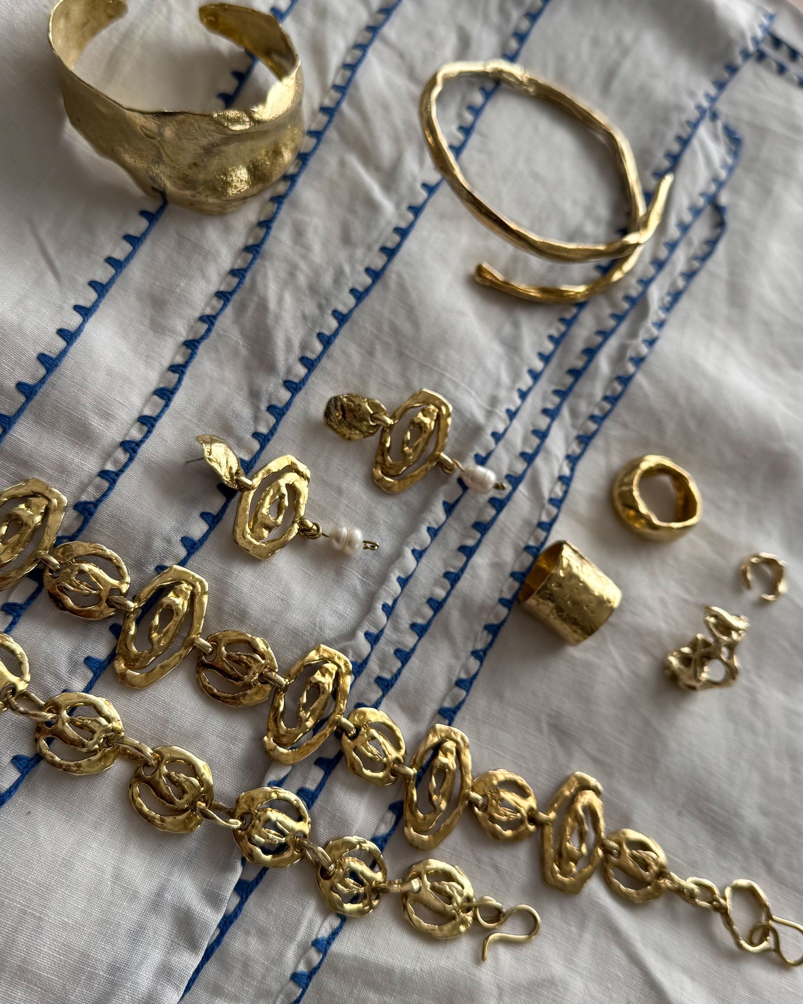 COLLAR GARGANTILLA SPIROS