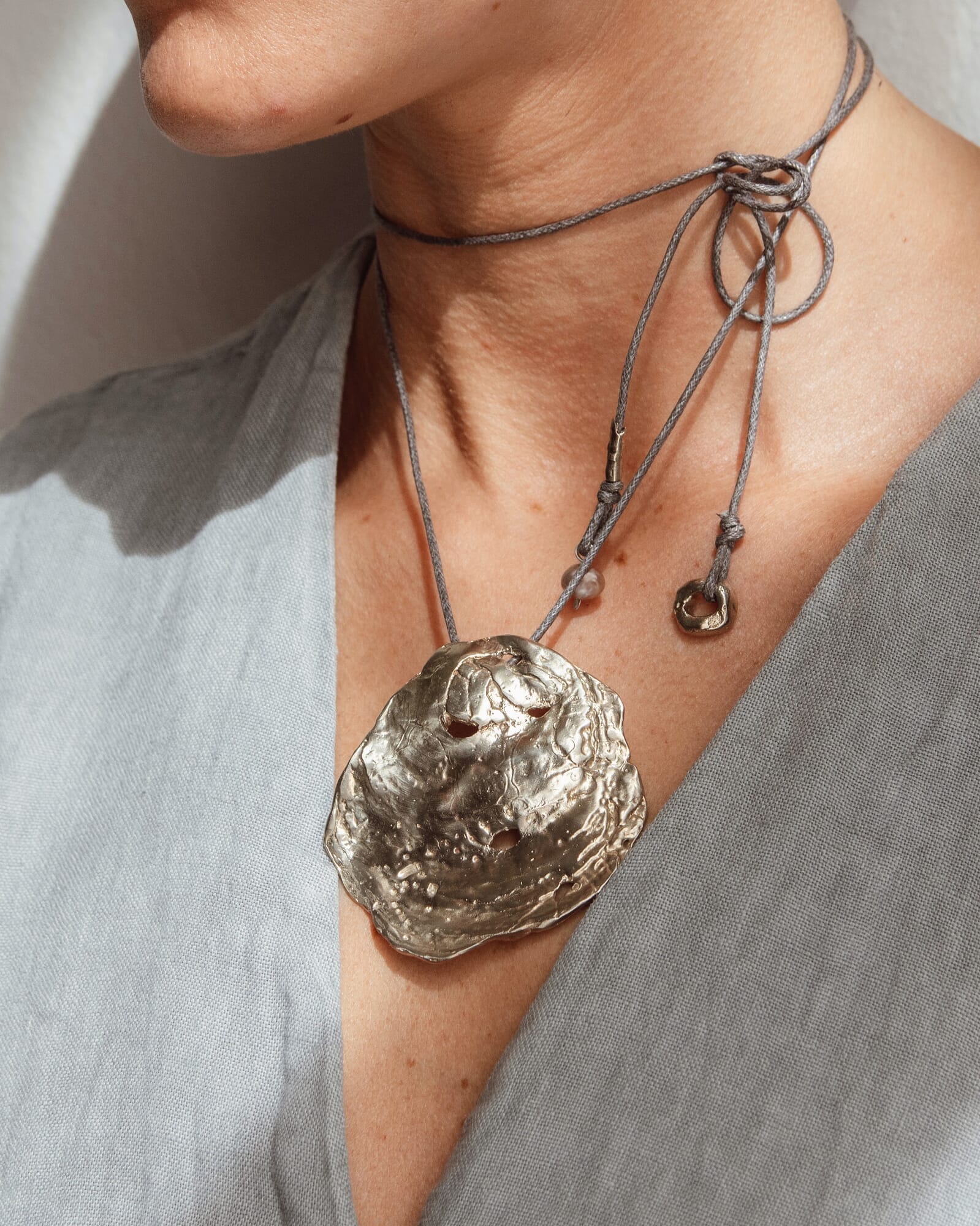 COLLAR OSTRA