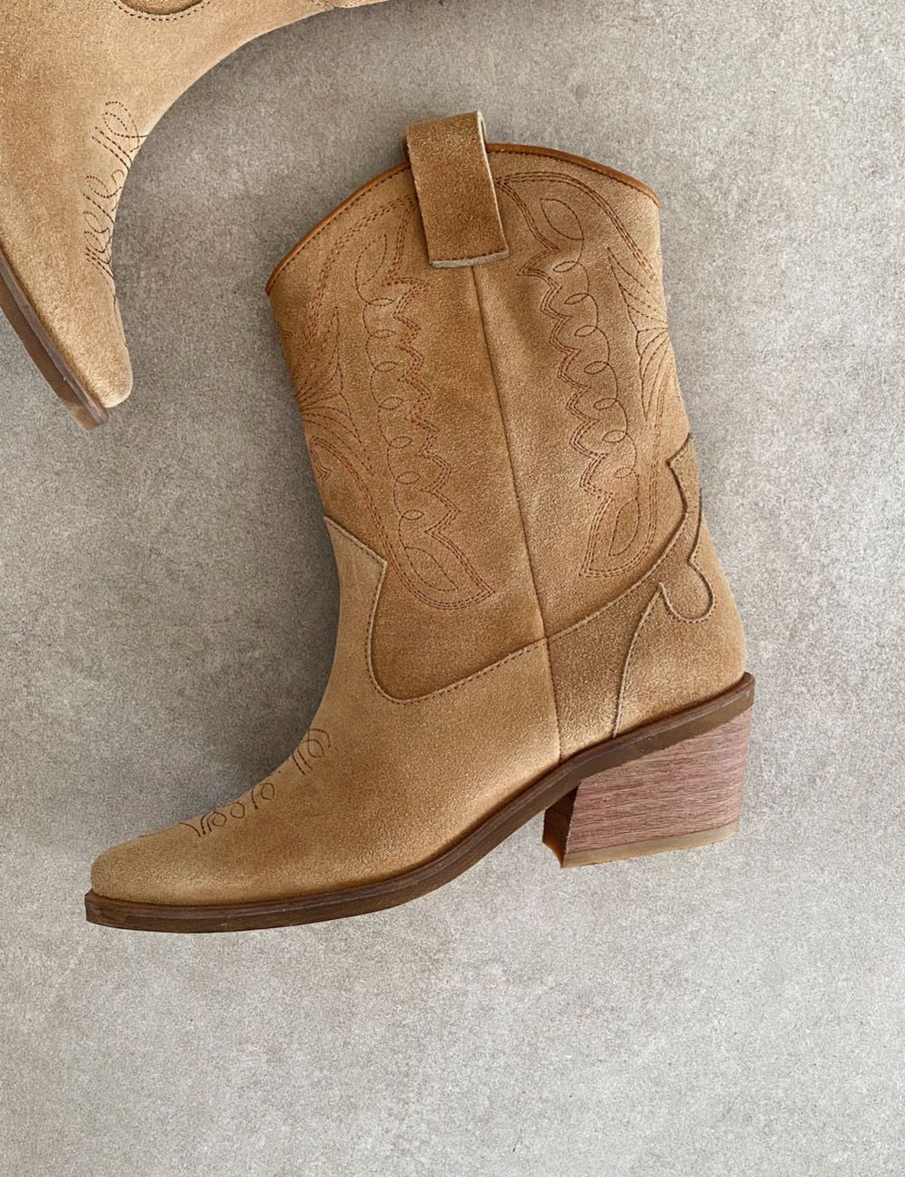 Bota Roger