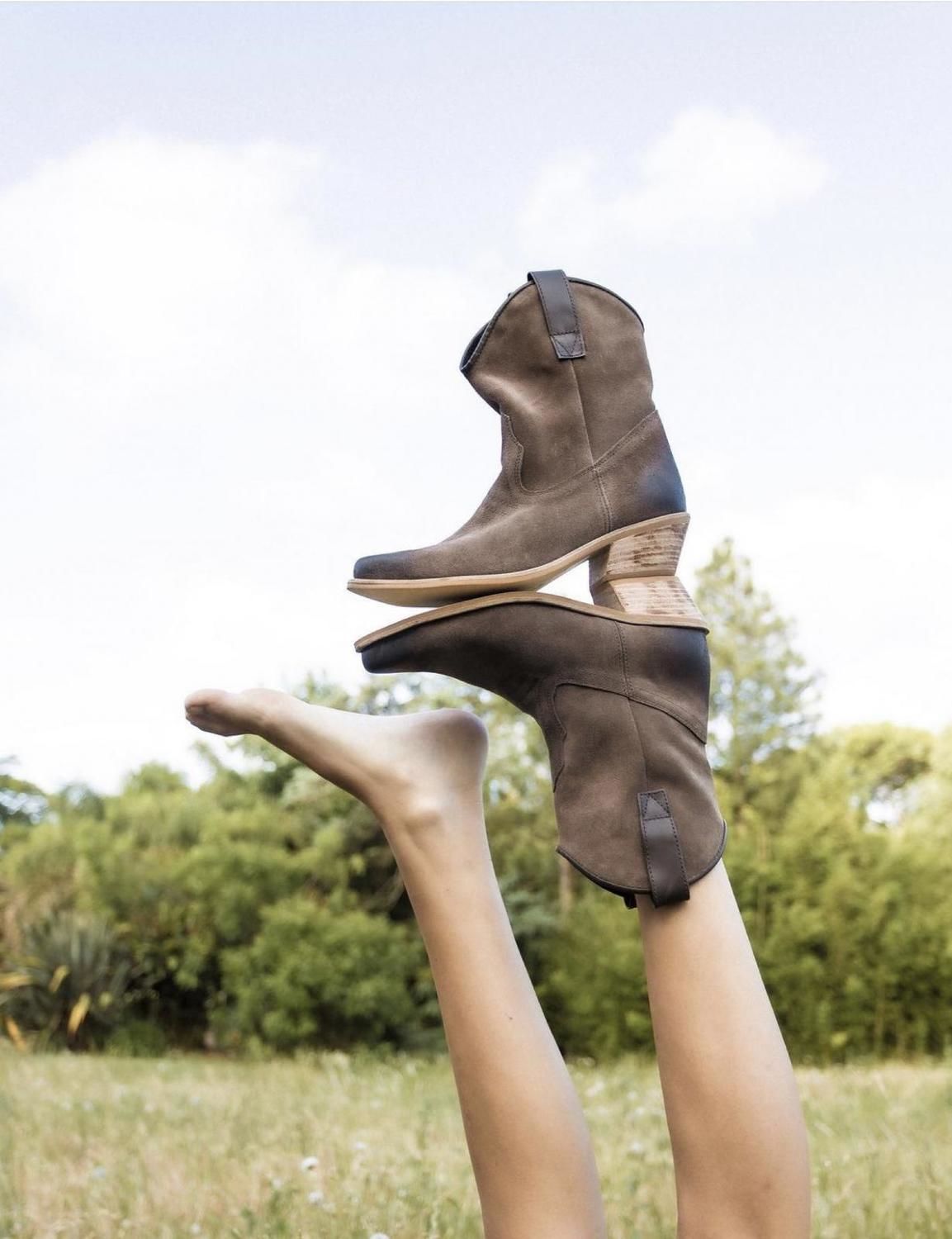 BOTA WEST