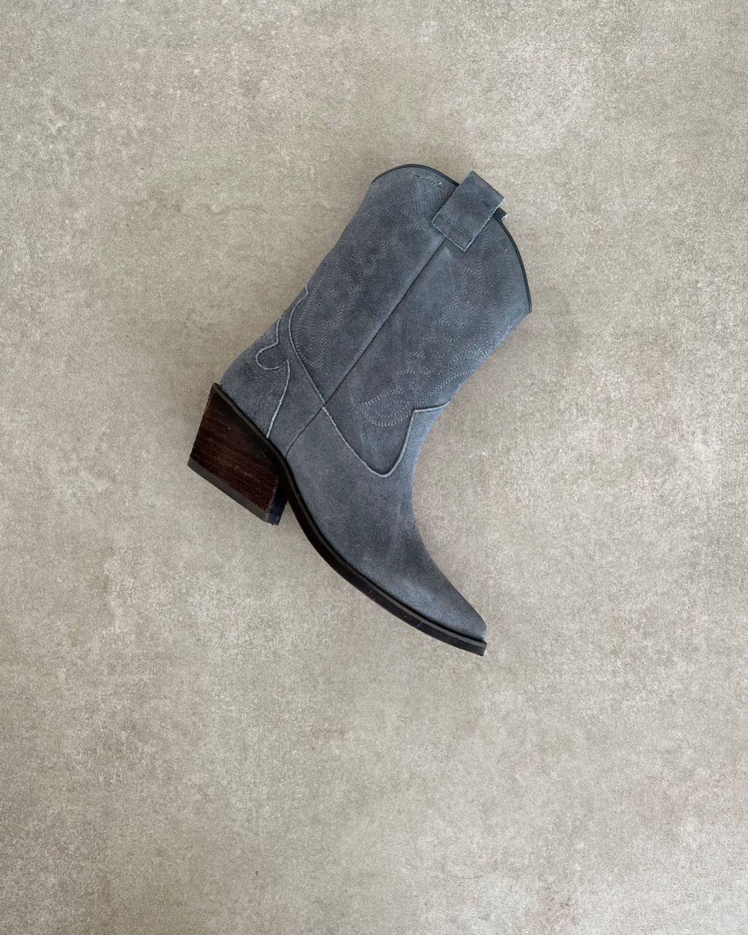 Bota Roger