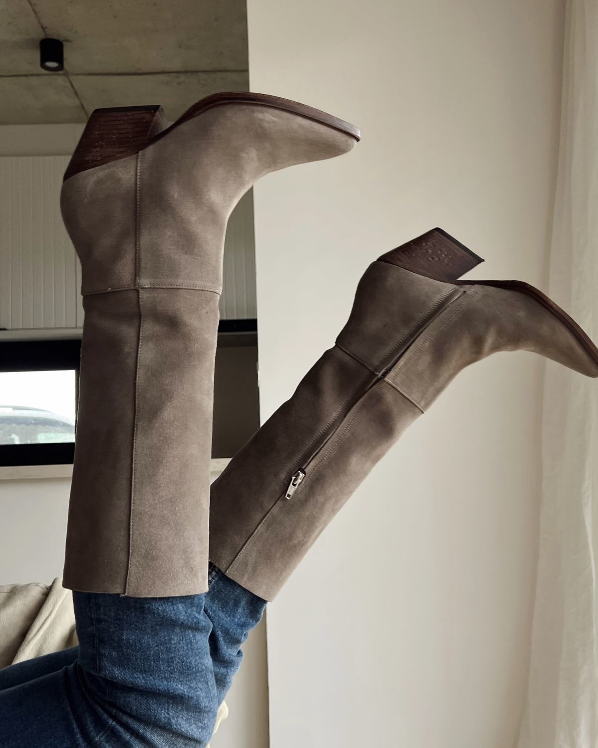 Bota Carly