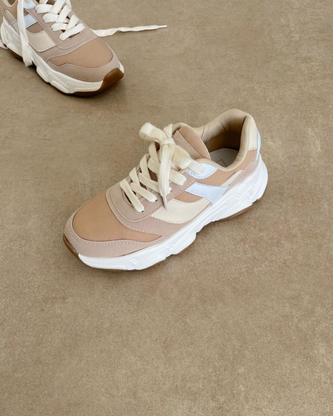 Sneakers Mito