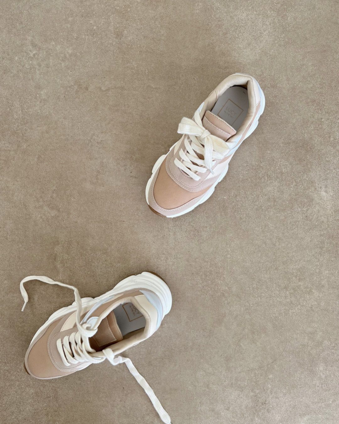 Sneakers Mito