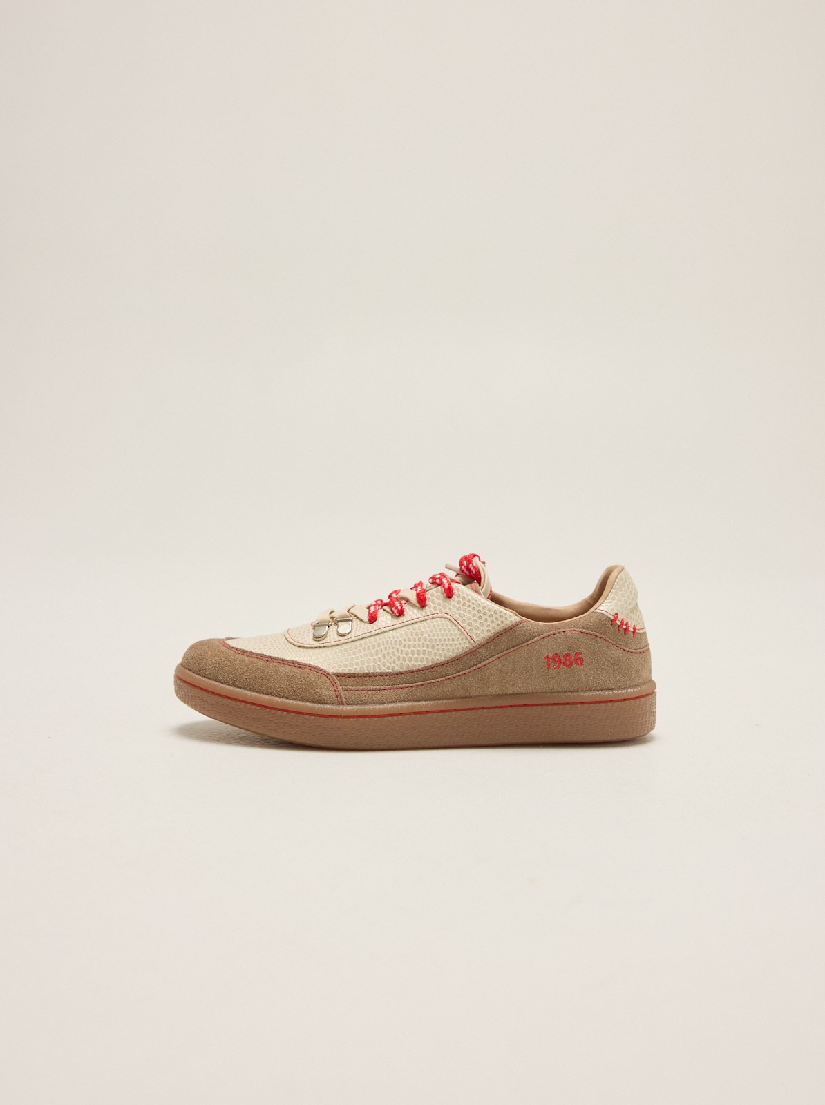 CHAMPION TUTE