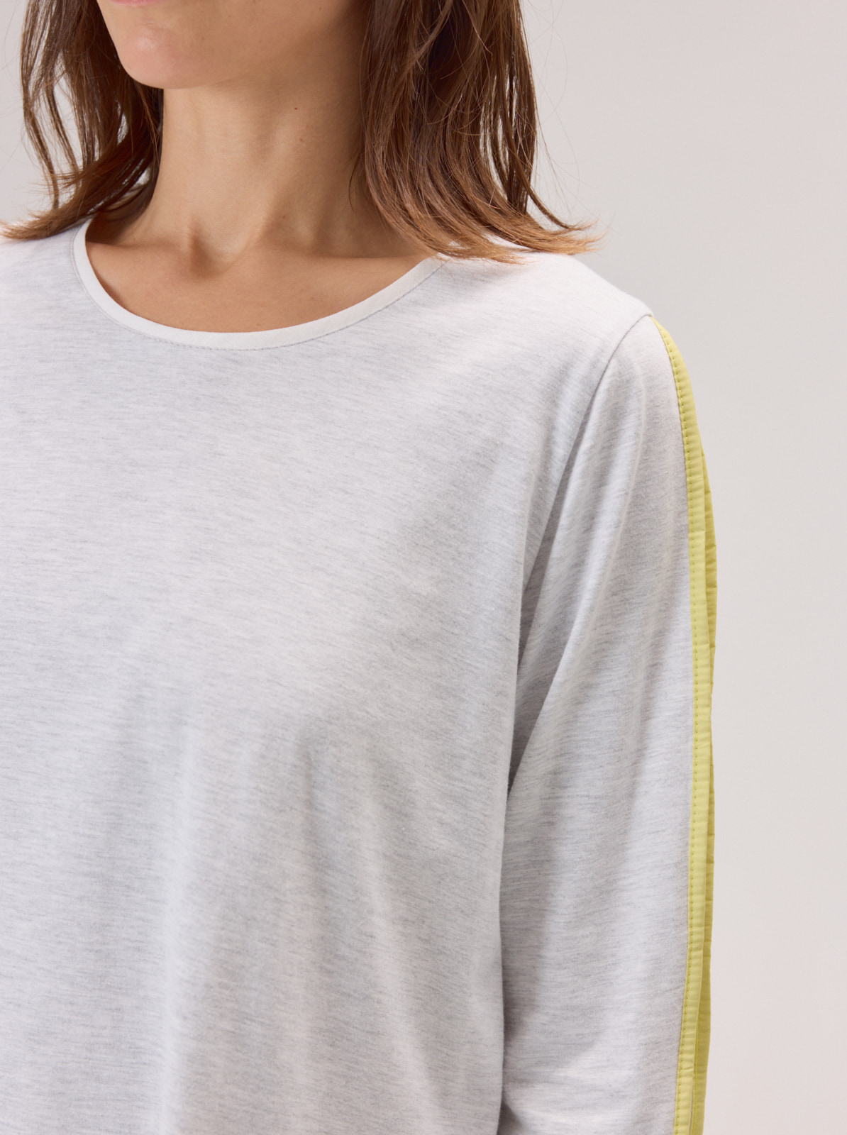 REMERA UBUD