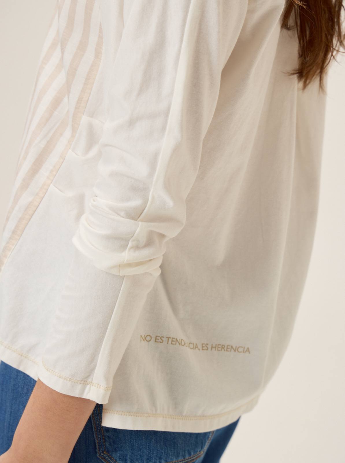 REMERA TENDENCIA