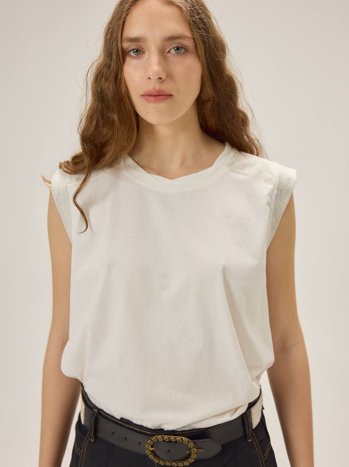 REMERA LELU