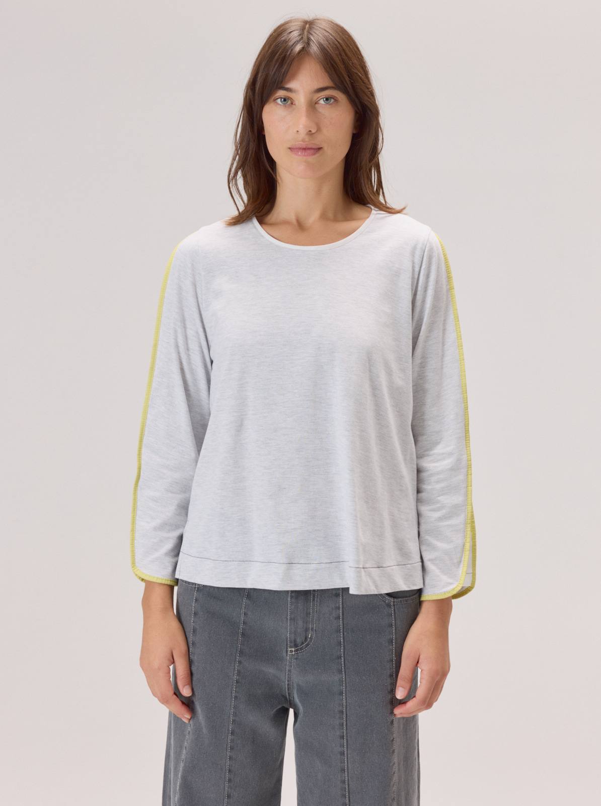 REMERA UBUD