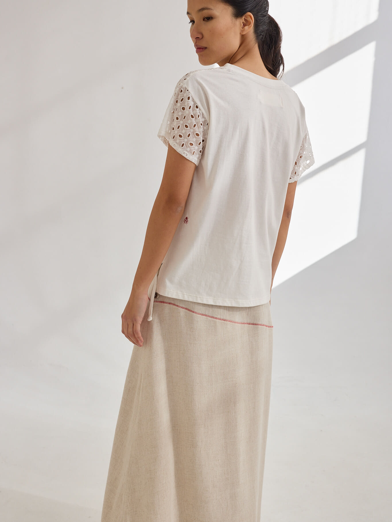 REMERA LOGI