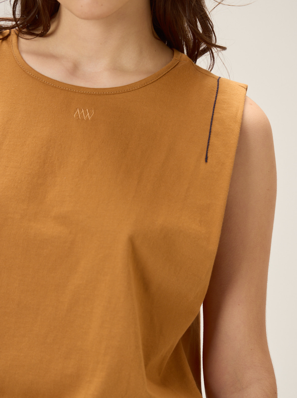 REMERA BOXY