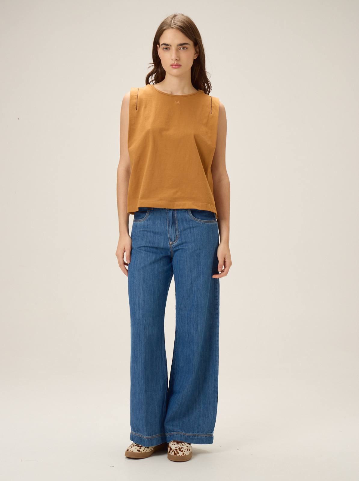 REMERA BOXY