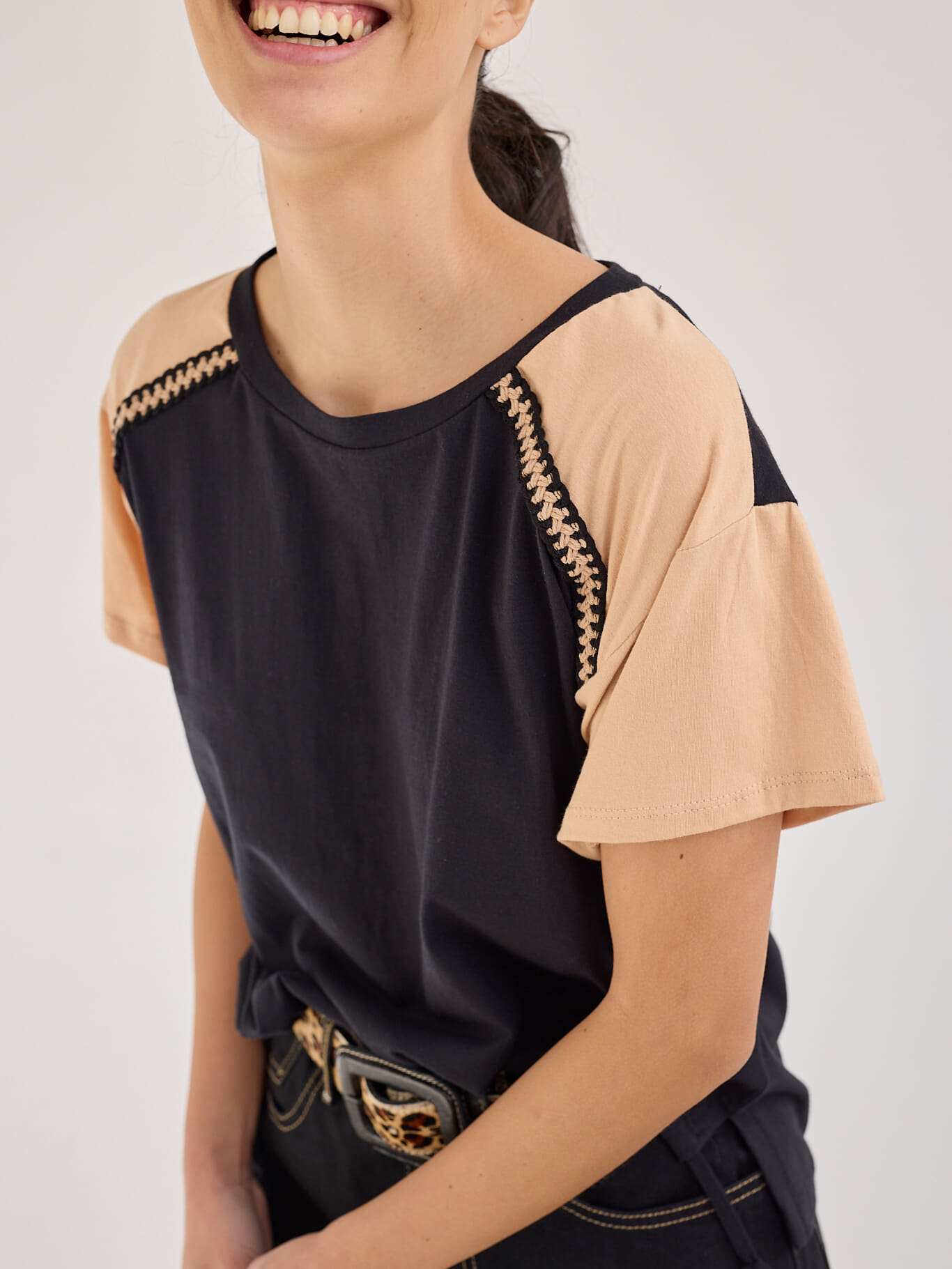 REMERA LOGI