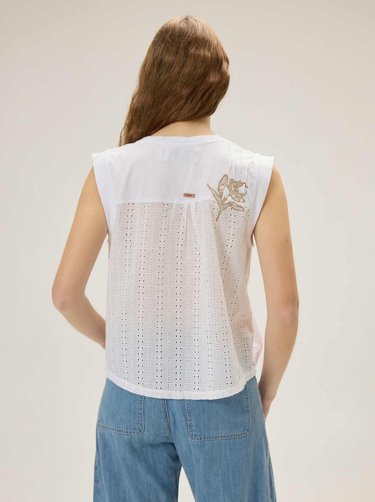 REMERA LELU