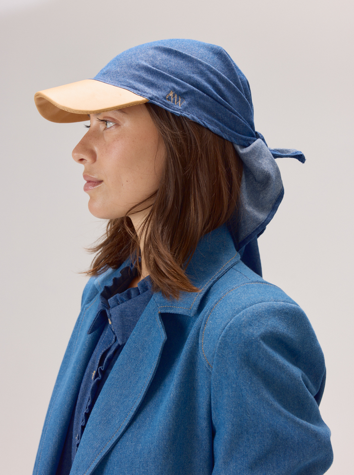 GORRO PAÑUELO CUERO