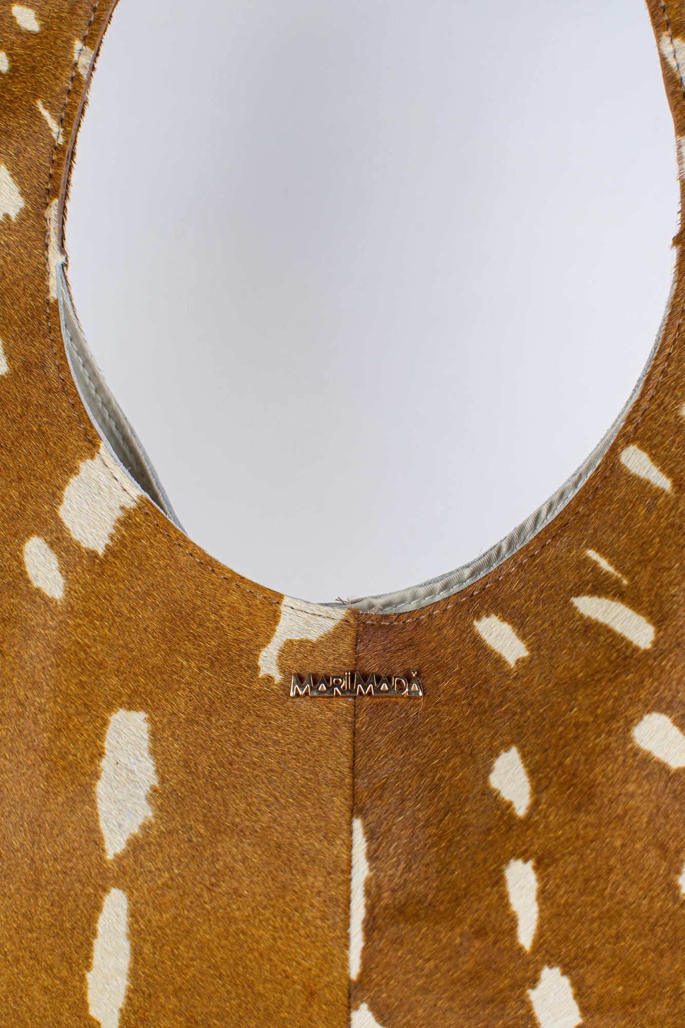 Cartera Round Handle Jane