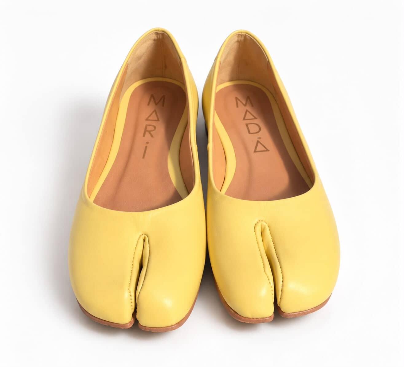 Tabi Shoes