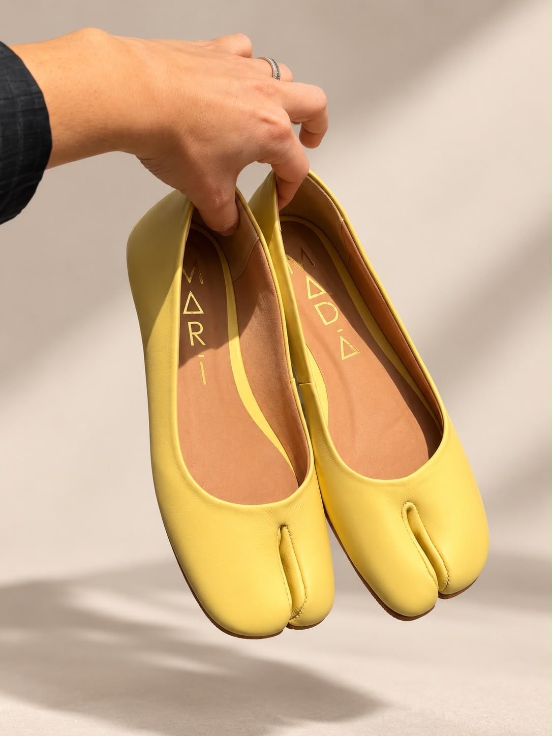 Tabi Shoes