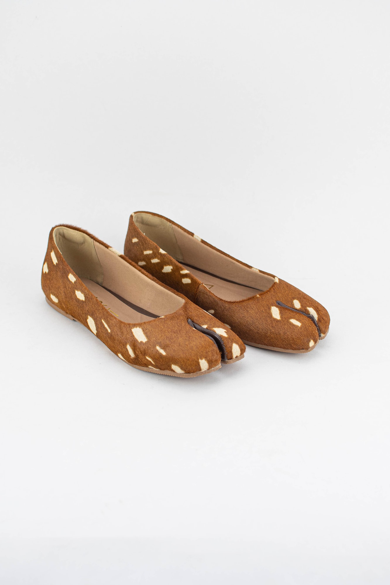 Tabi Shoes