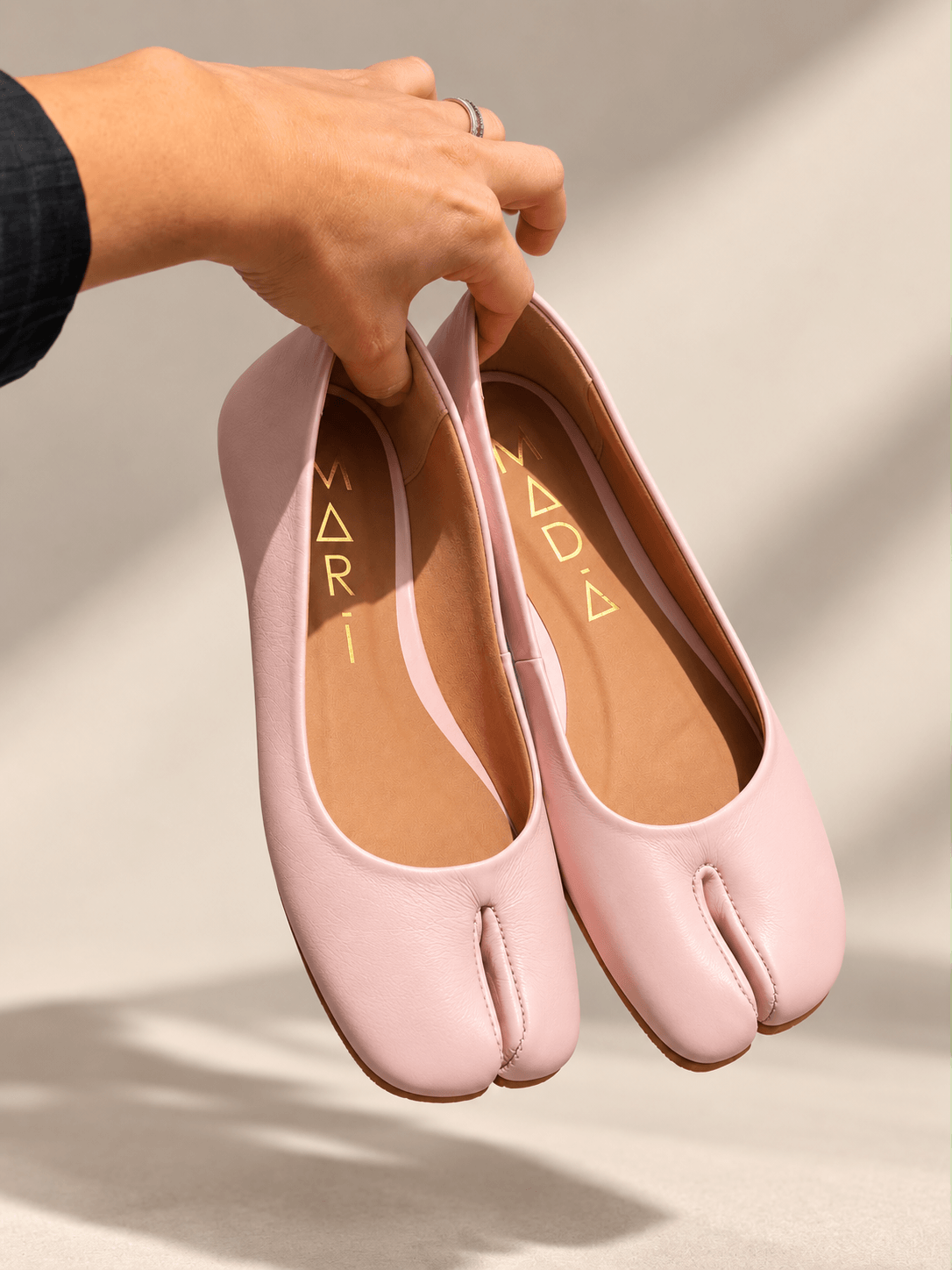 Tabi Shoes