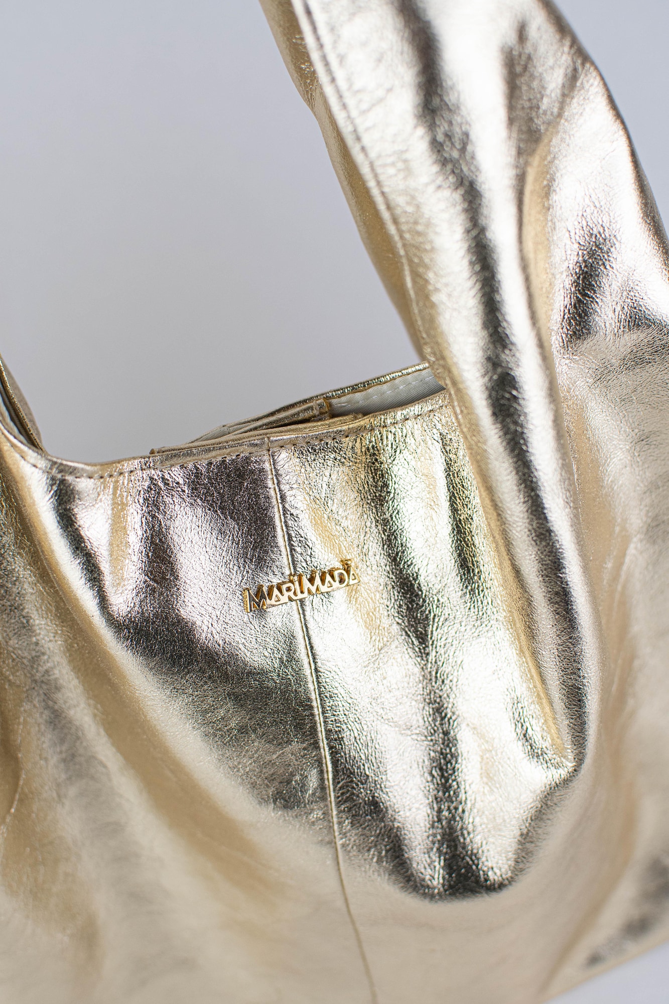 Cartera Hobo Max Atenea