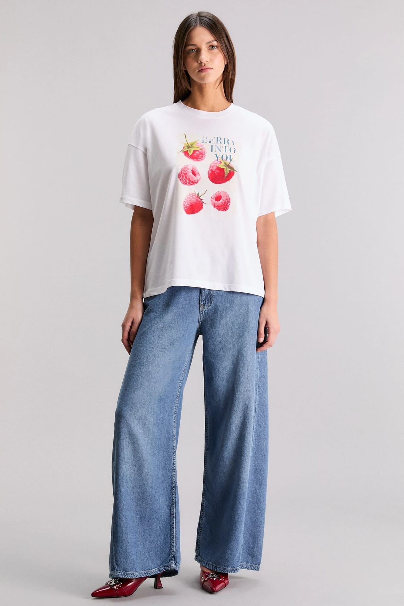 REMERA BERRY INTO YOU