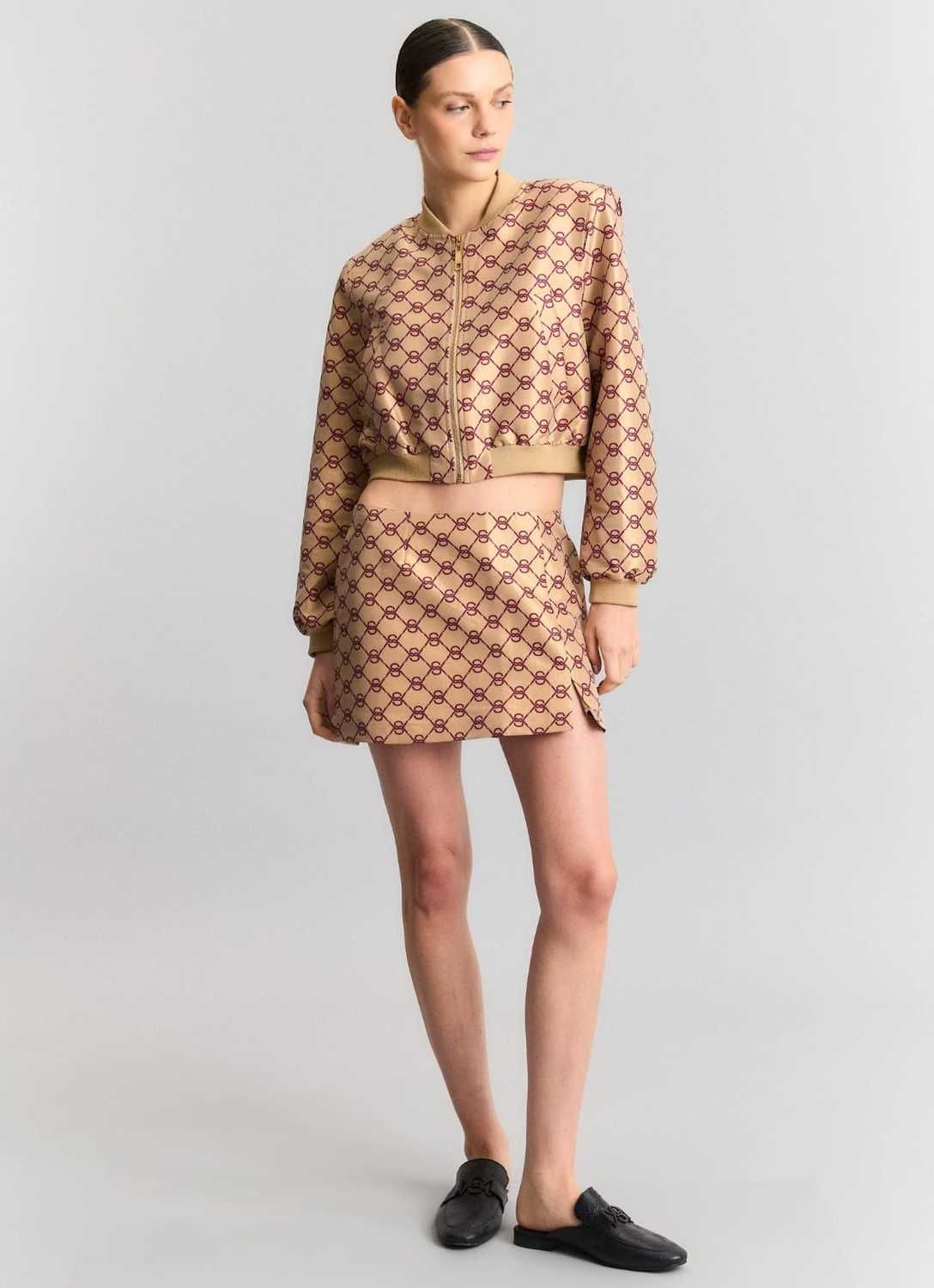 FALDA IDENTITY