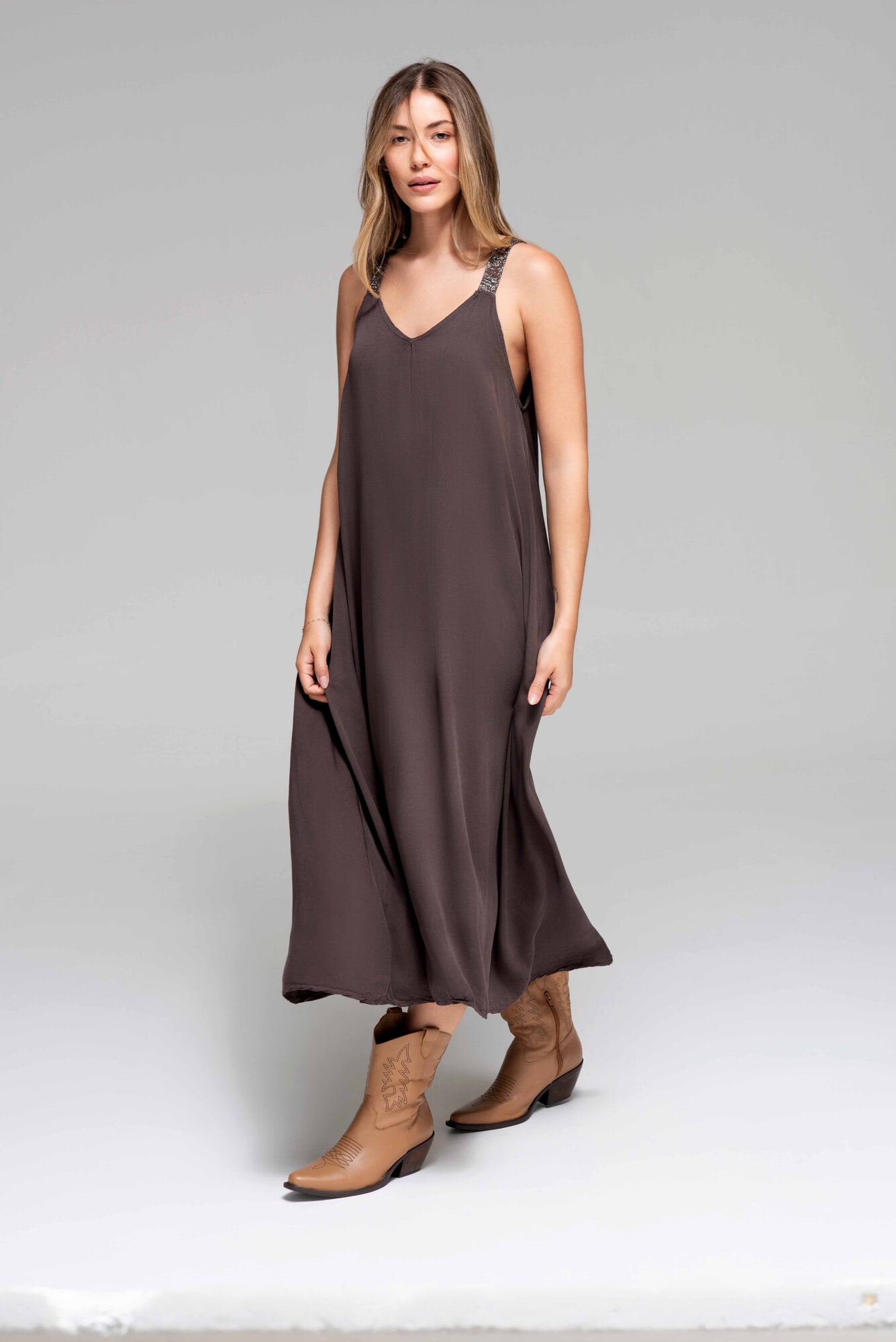 VESTIDO LINA