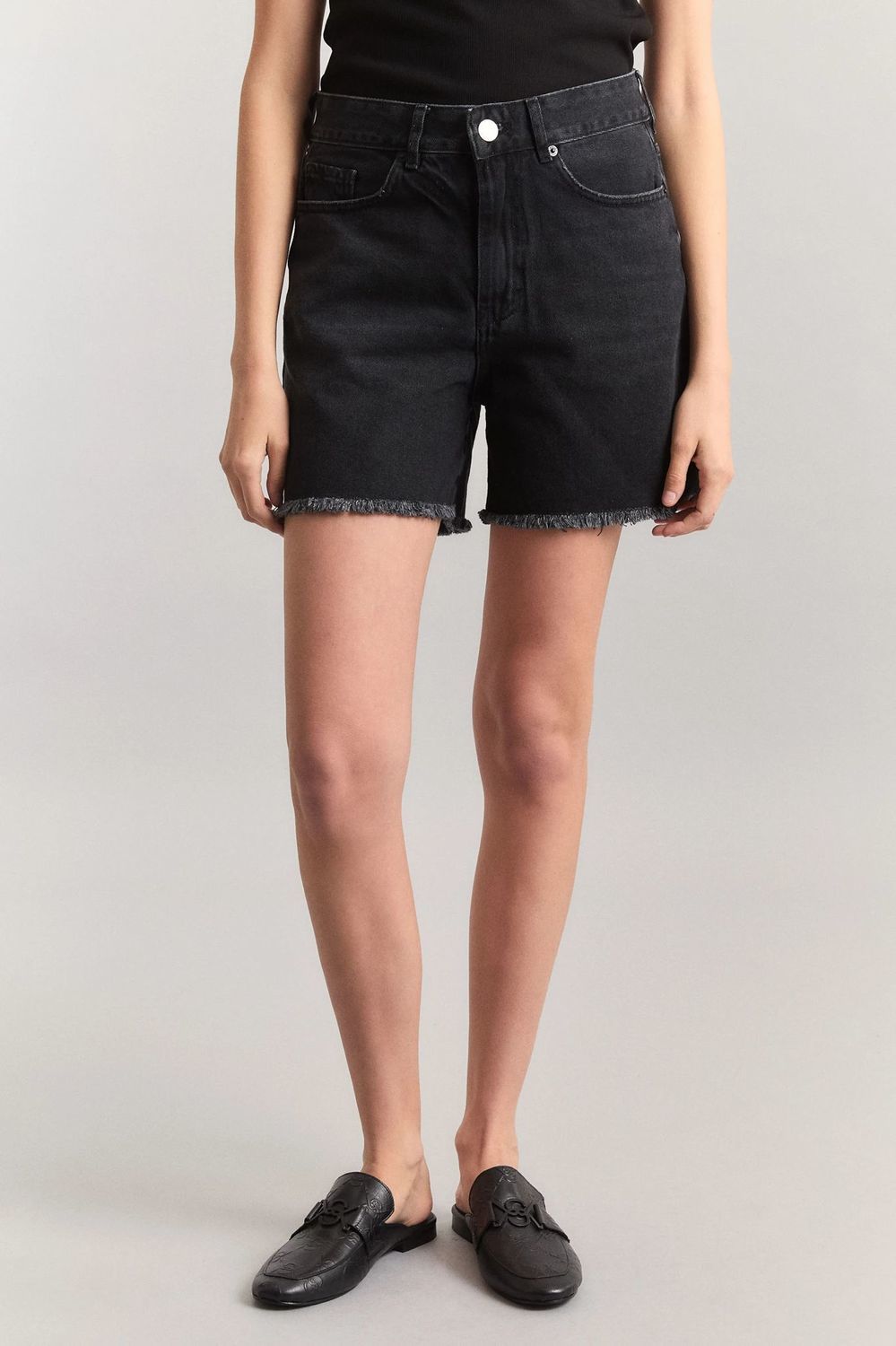 SHORT TASH DEEP BLACK