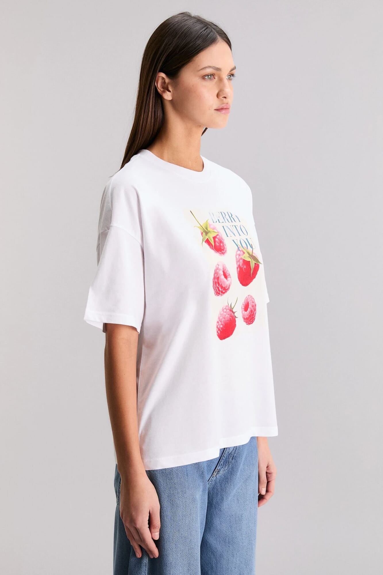 REMERA BERRY INTO YOU