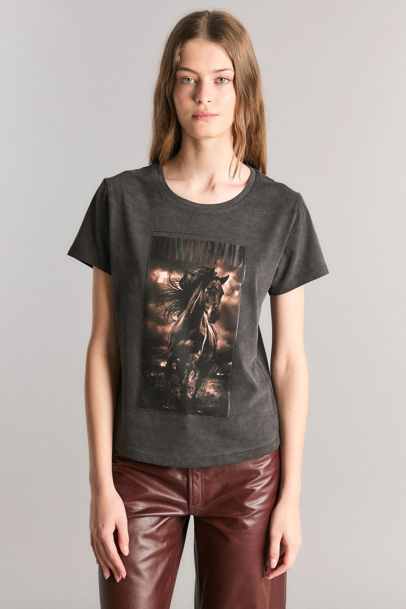 REMERA POWERFUL