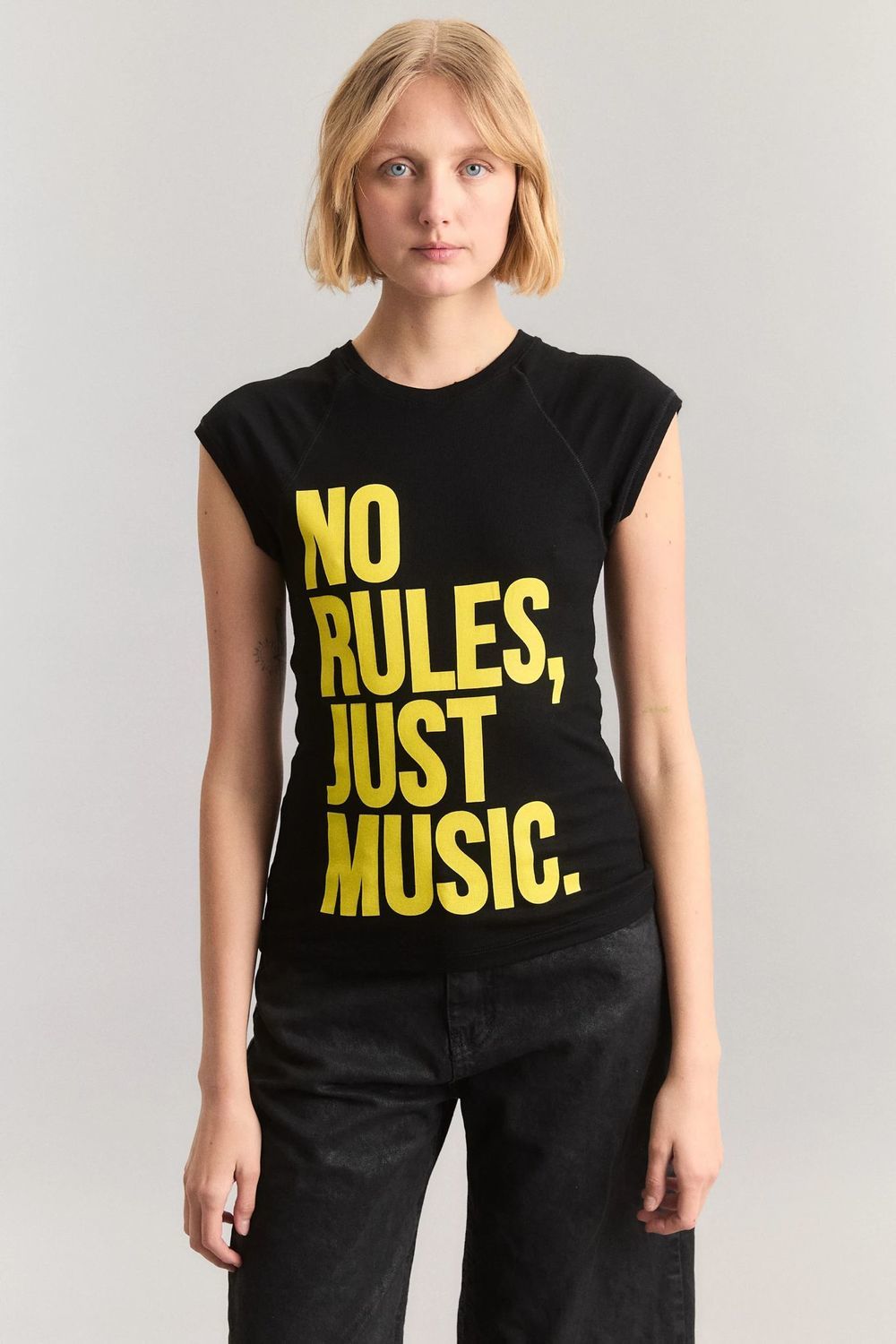 REMERA JUST KSK