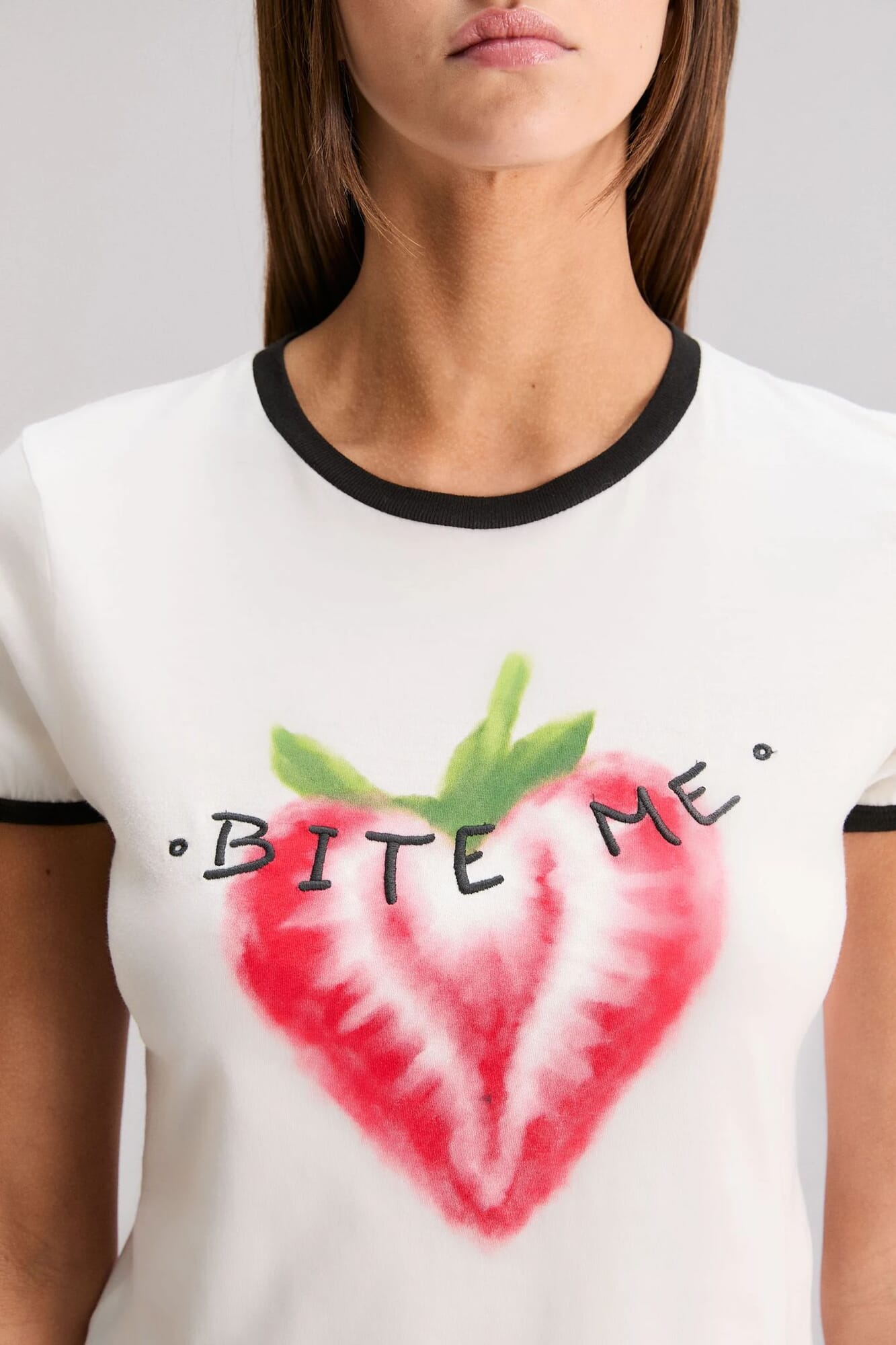 REMERA JUICY BITE