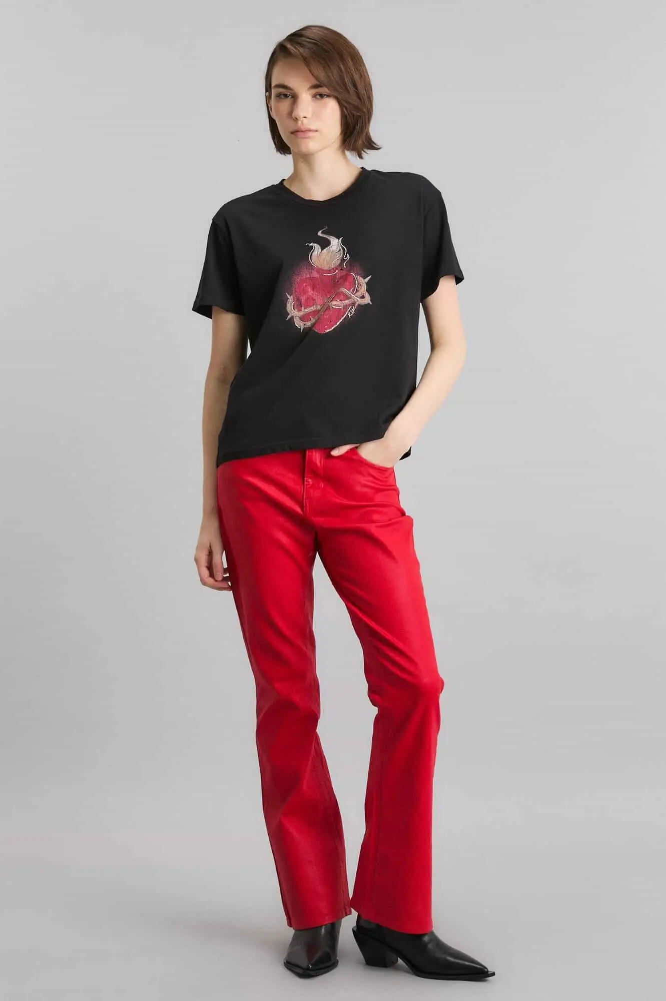 REMERA THORNS
