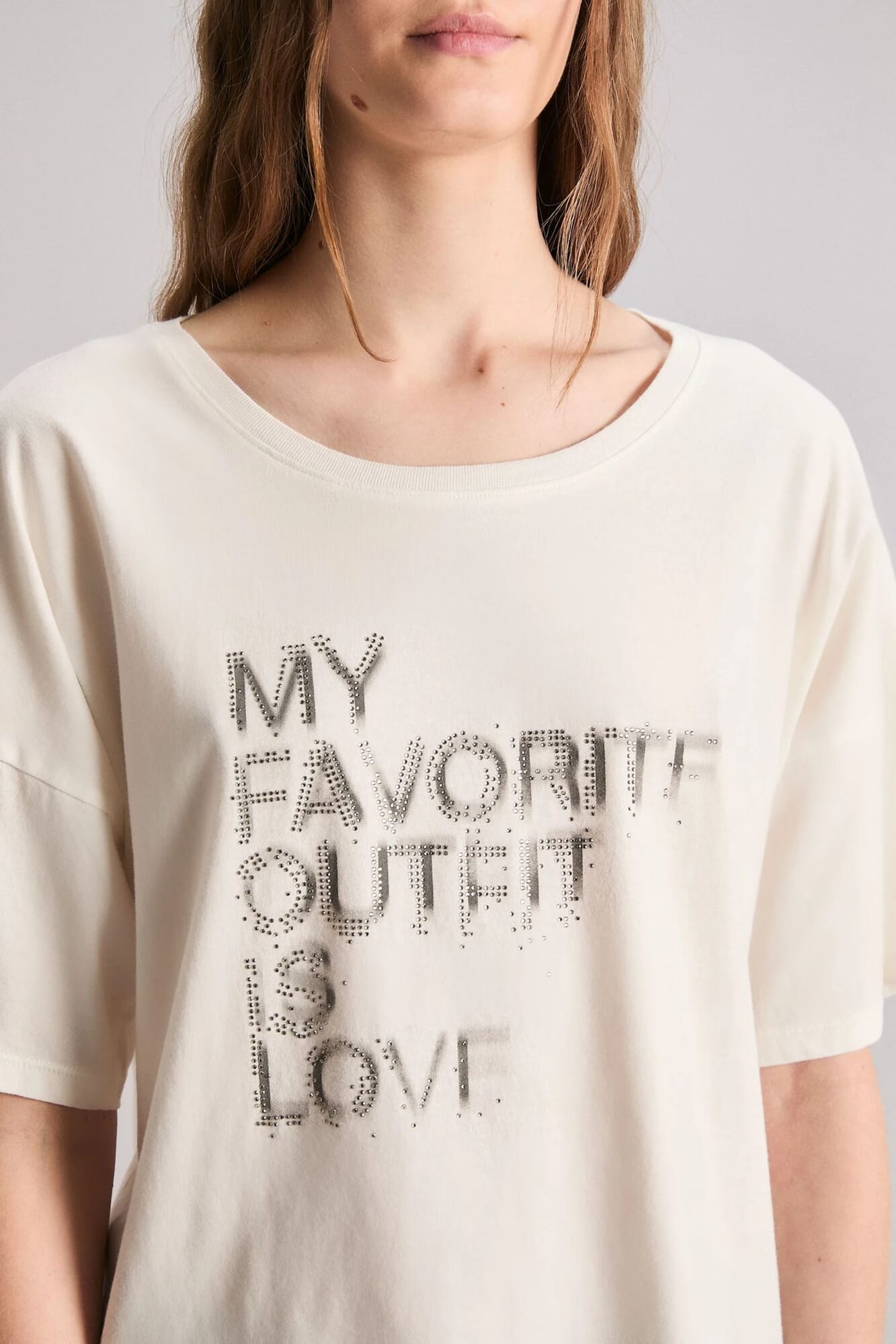 REMERA FAVORITE OUTFIT