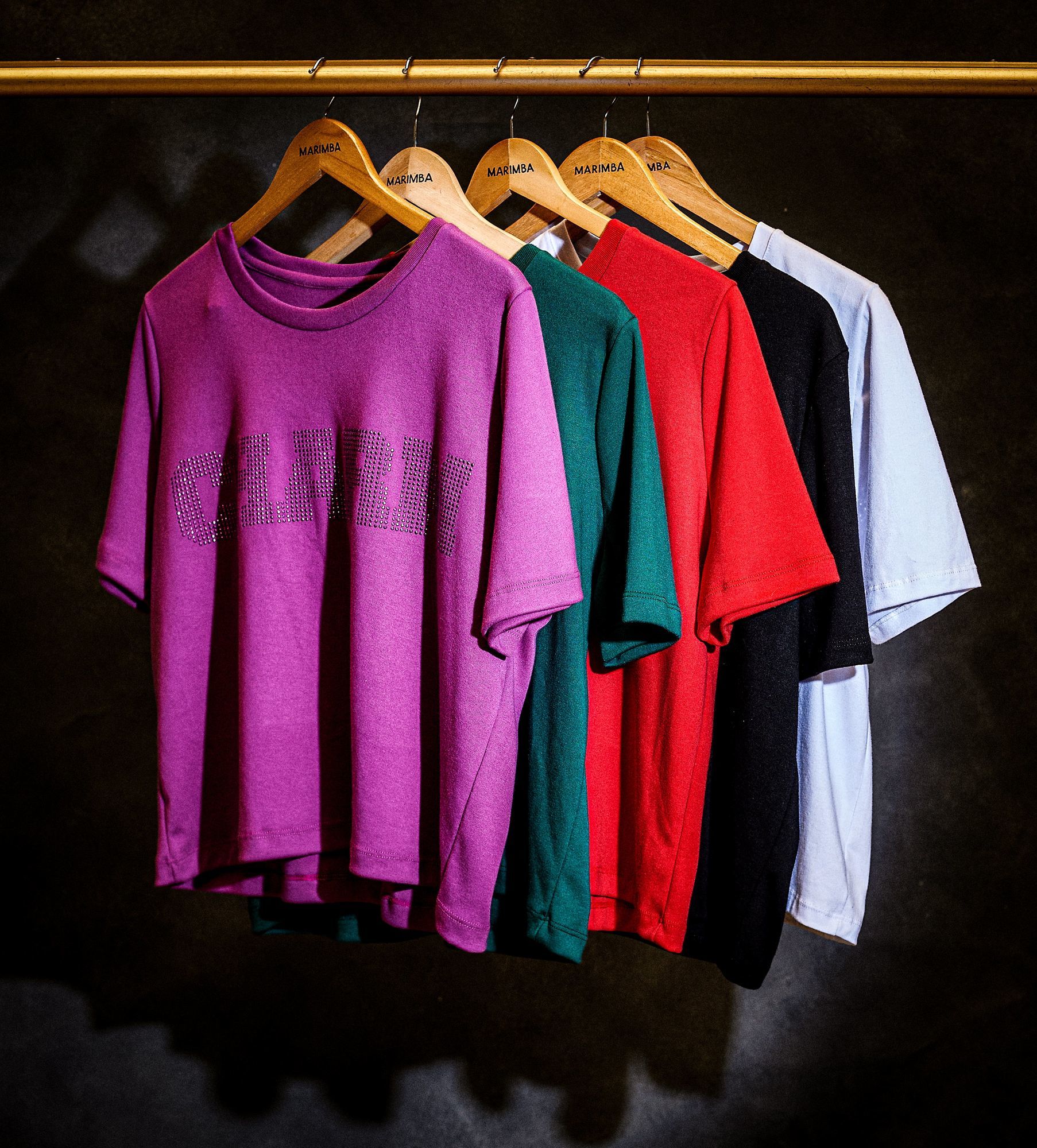 REMERA MOCA