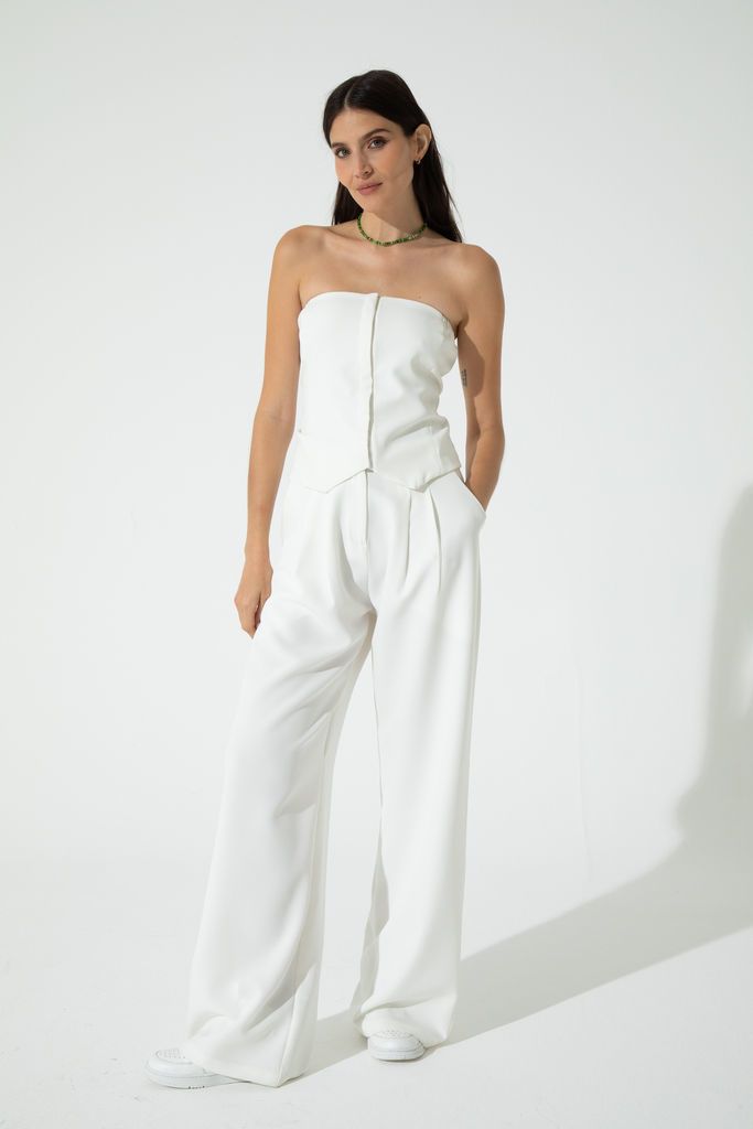STRAPLESS SUIT