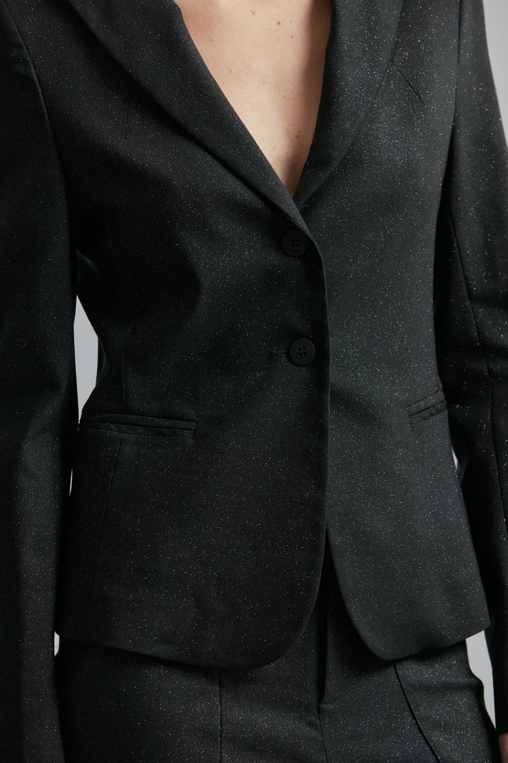 BLAZER IN THE DARK