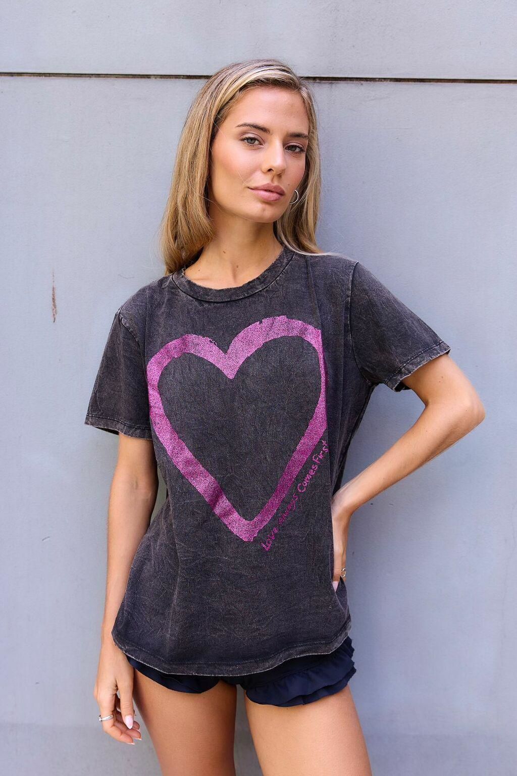 REMERA LOVE