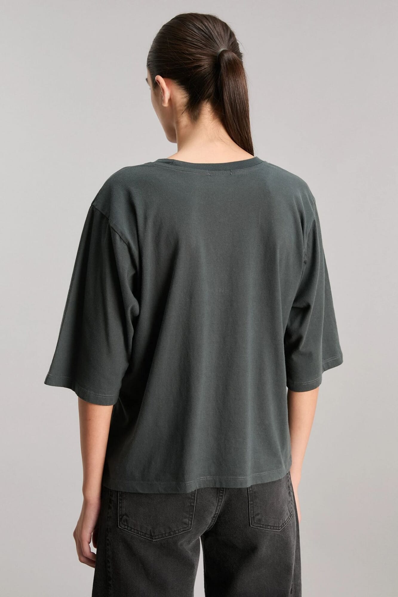 REMERA DARK ROMANCE