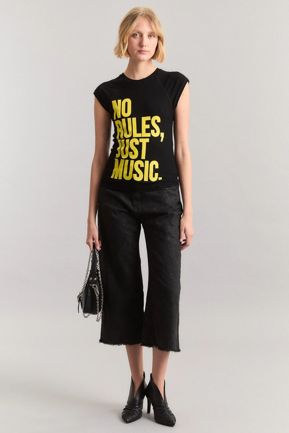 REMERA JUST KSK